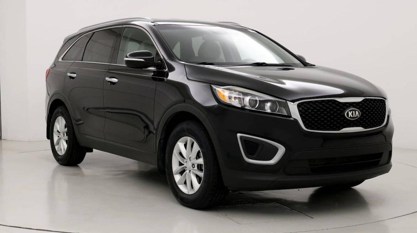 KIA SORENTO 2018 5XYPG4A32JG416878 image