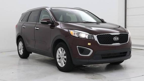 KIA SORENTO 2018 5XYPG4A37JG361067 image