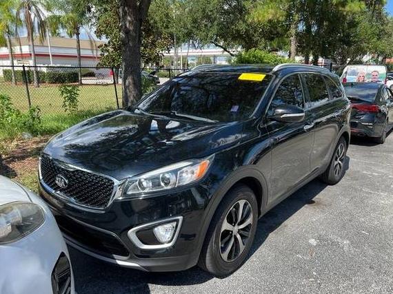 KIA SORENTO 2018 5XYPH4A56JG339611 image