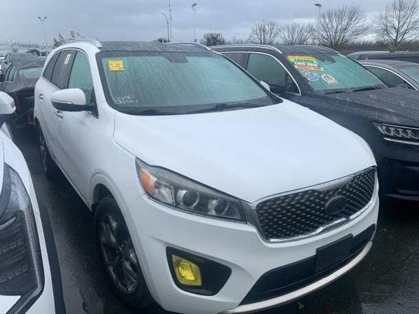 KIA SORENTO 2018 5XYPKDA54JG429275 image