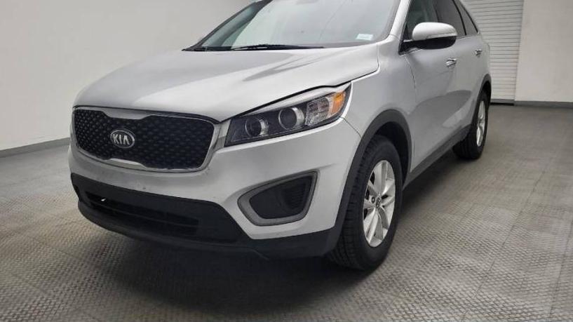 KIA SORENTO 2018 5XYPG4A35JG358443 image