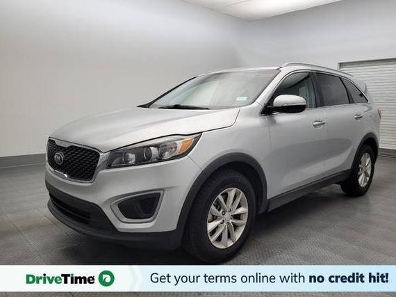 KIA SORENTO 2018 5XYPG4A30JG347804 image
