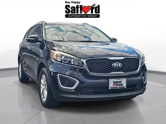 KIA SORENTO 2018 5XYPG4A37JG351087 image