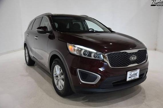 KIA SORENTO 2018 5XYPGDA58JG406390 image