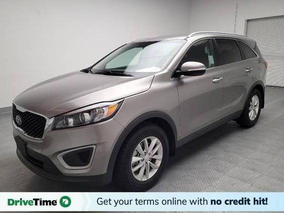 KIA SORENTO 2018 5XYPG4A39JG430700 image