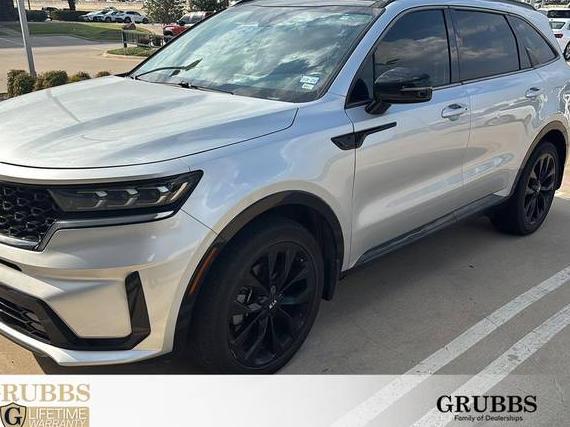KIA SORENTO 2021 5XYRK4LF8MG024068 image