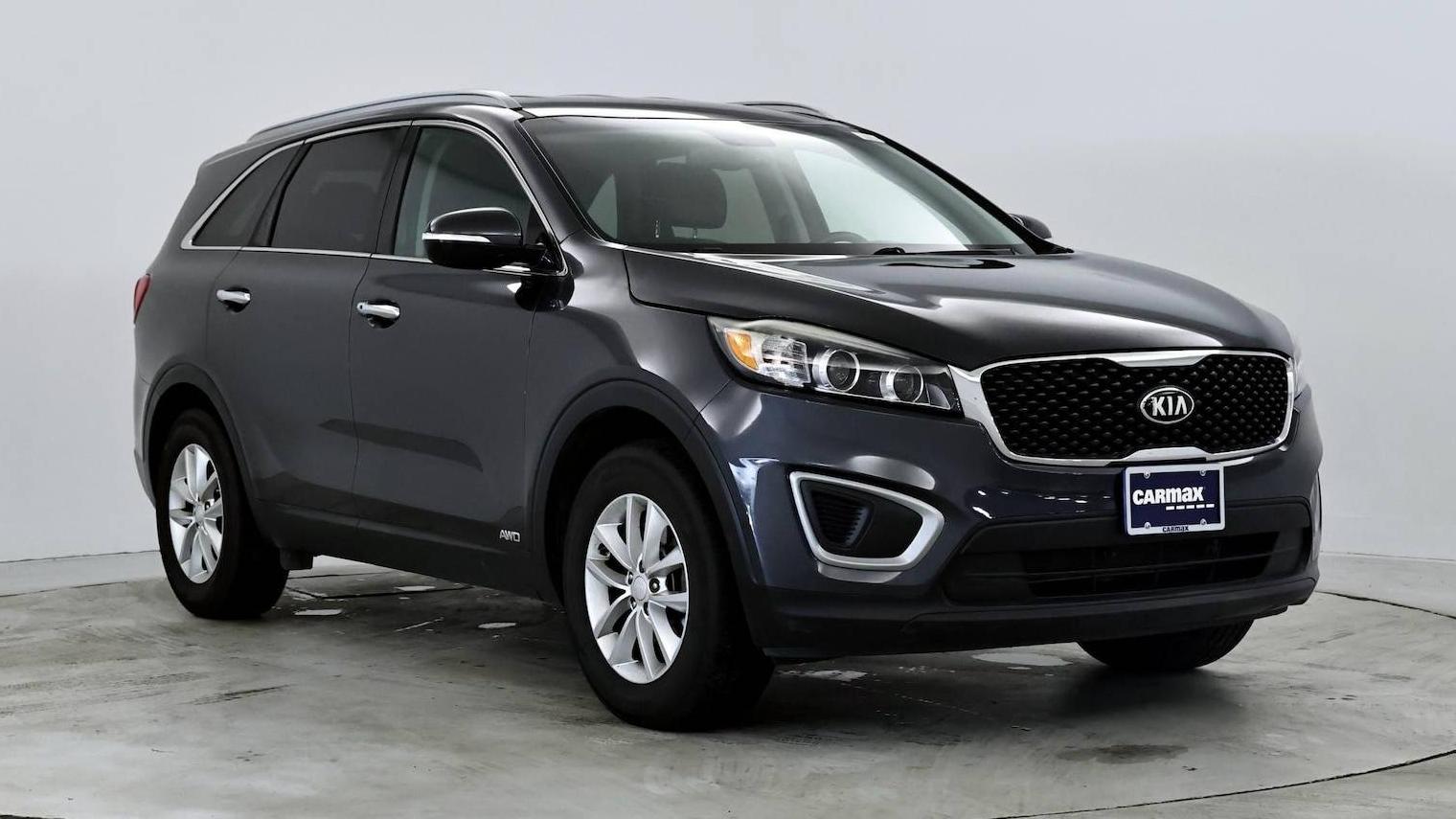 KIA SORENTO 2017 5XYPGDA37HG325700 image