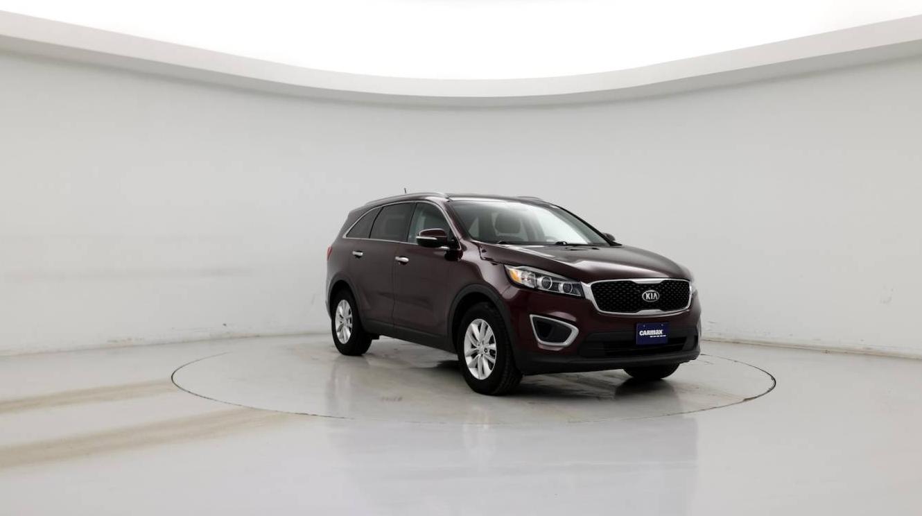 KIA SORENTO 2017 5XYPG4A31HG268524 image