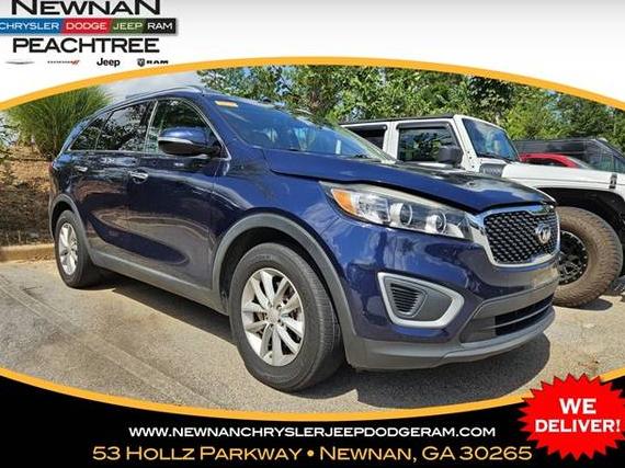 KIA SORENTO 2017 5XYPG4A54HG319483 image
