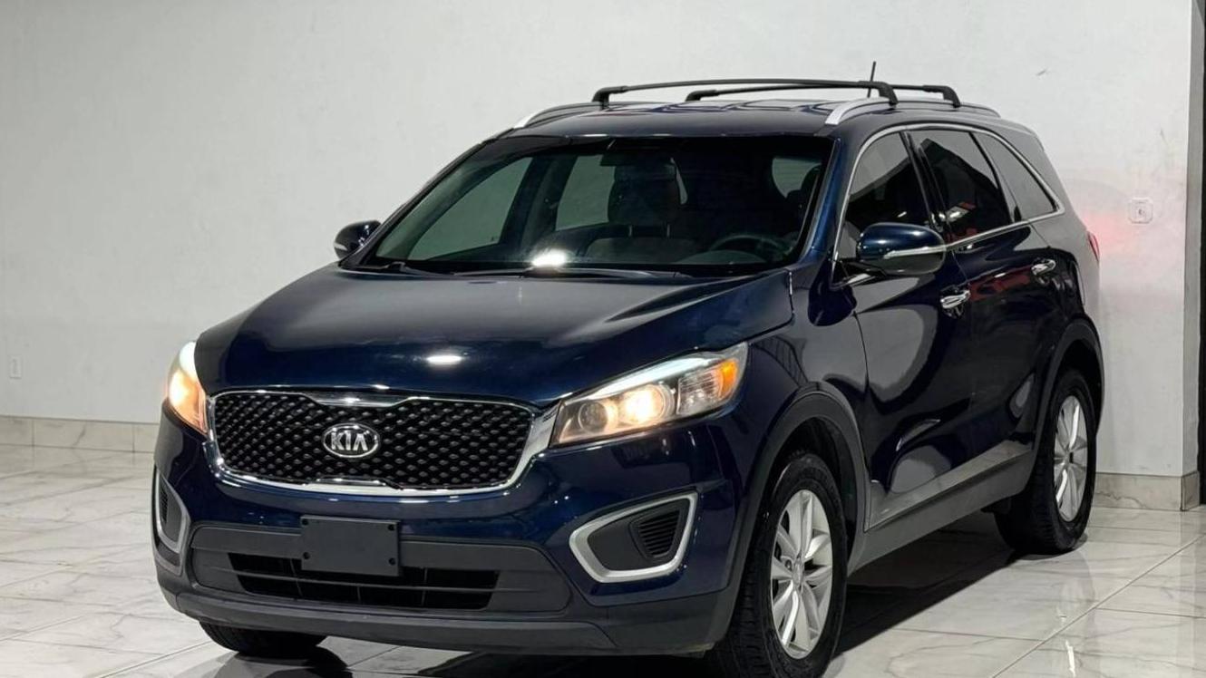 KIA SORENTO 2017 5XYPG4A30HG292894 image