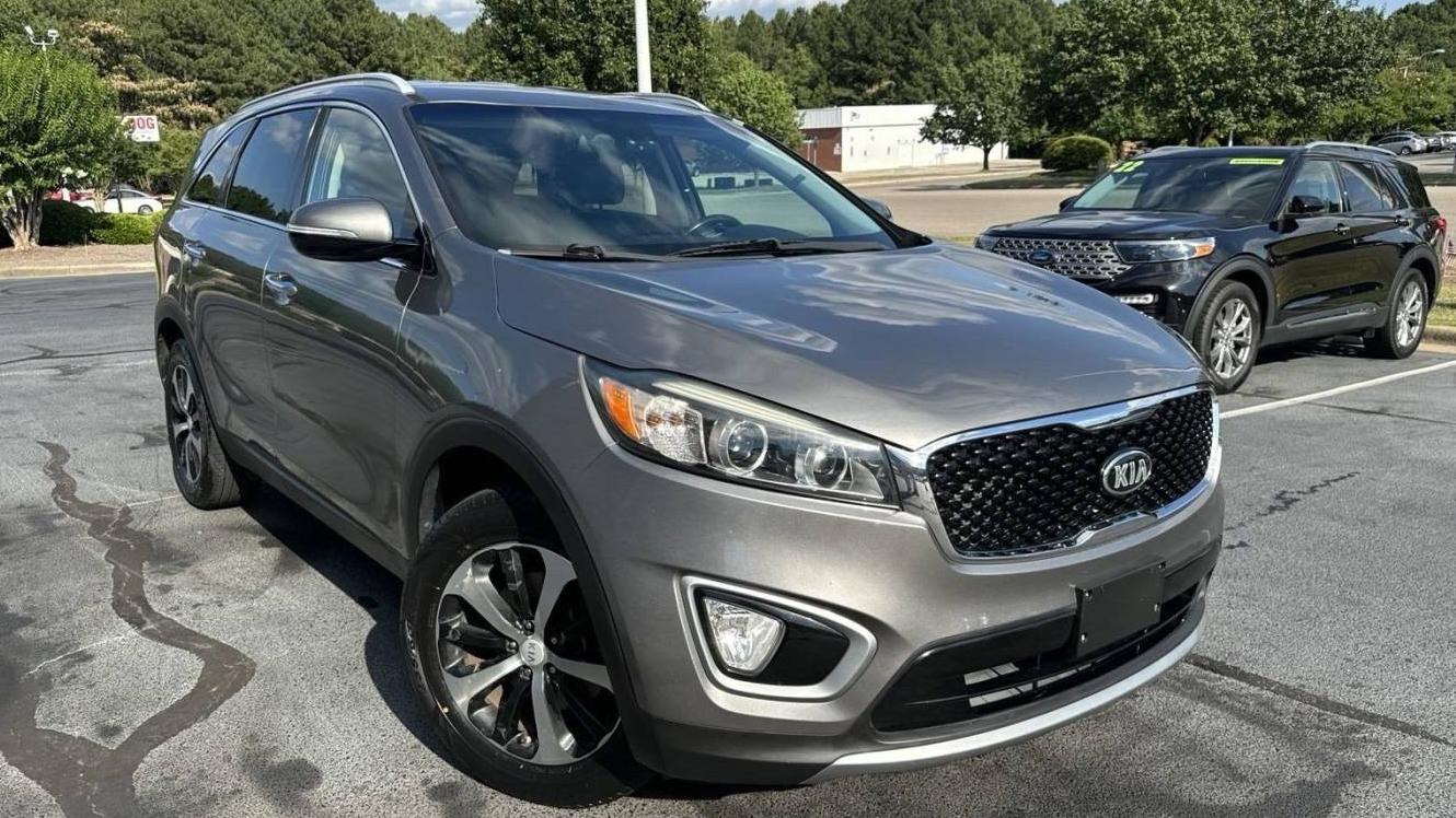 KIA SORENTO 2017 5XYPH4A10HG248244 image