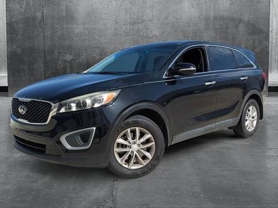 KIA SORENTO 2017 5XYPG4A3XHG271714 image