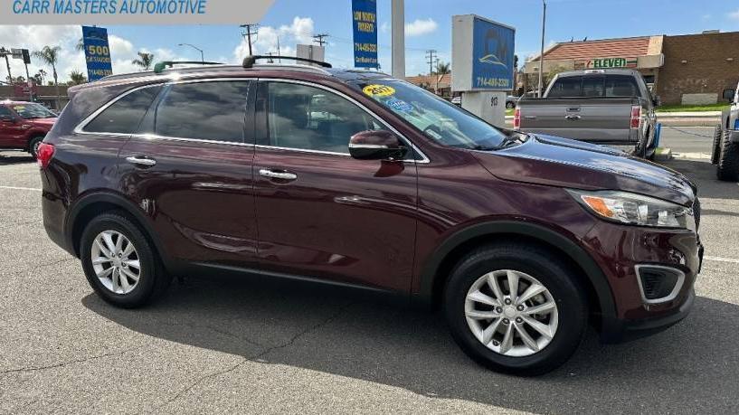 KIA SORENTO 2017 5XYPG4A32HG312482 image