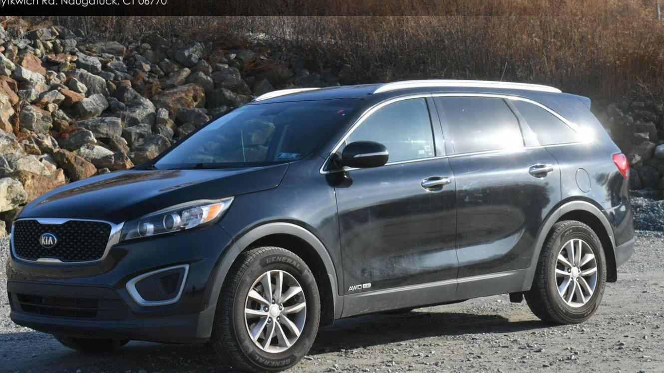 KIA SORENTO 2017 5XYPGDA56HG223807 image