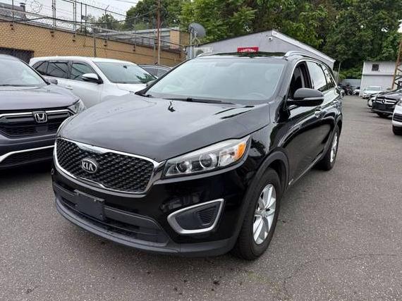 KIA SORENTO 2017 5XYPGDA39HG293512 image