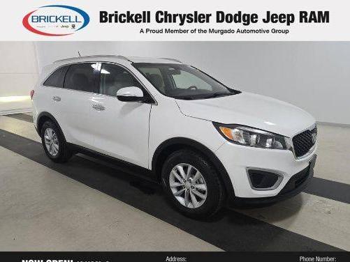 KIA SORENTO 2017 5XYPG4A36HG253095 image