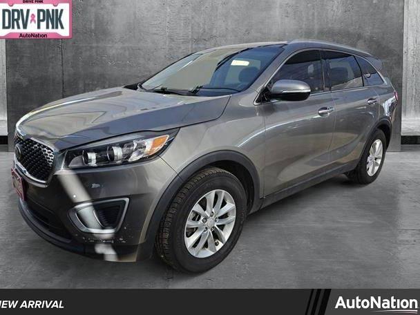 KIA SORENTO 2017 5XYPG4A37HG213592 image