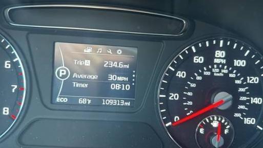 KIA SORENTO 2017 5XYPG4A39HG294353 image