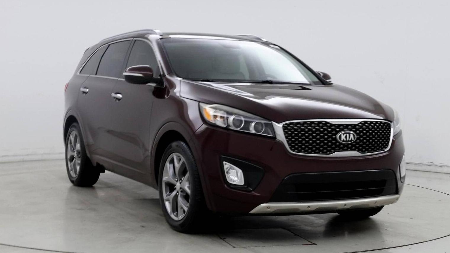 KIA SORENTO 2017 5XYPK4A58HG220681 image