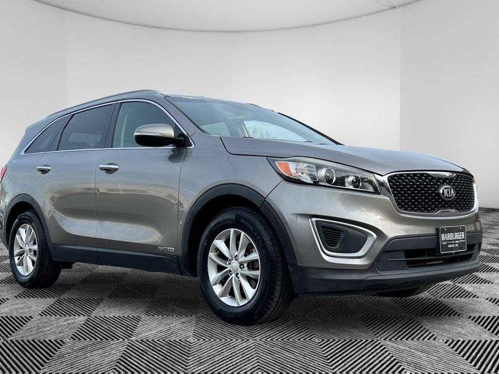 KIA SORENTO 2017 5XYPGDA51HG286300 image