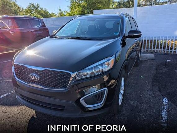 KIA SORENTO 2017 5XYPGDA57HG315377 image