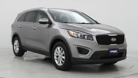 KIA SORENTO 2017 5XYPGDA39HG284860 image