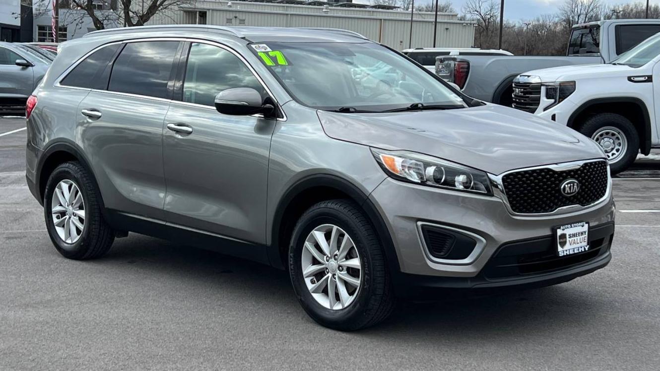 KIA SORENTO 2017 5XYPG4A34HG257940 image