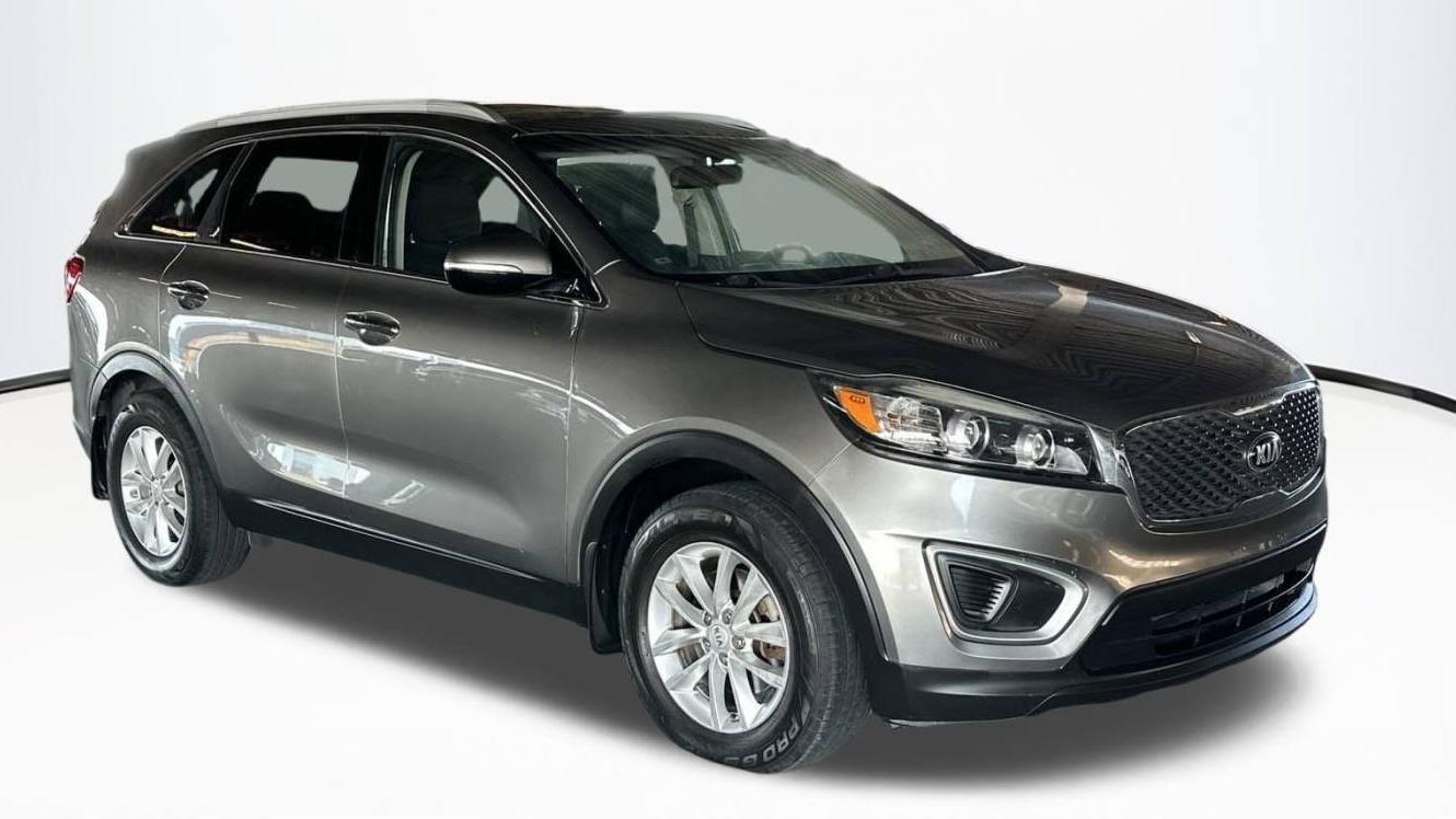 KIA SORENTO 2017 5XYPG4A56HG302572 image