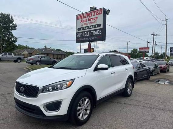 KIA SORENTO 2017 5XYPGDA39HG268755 image