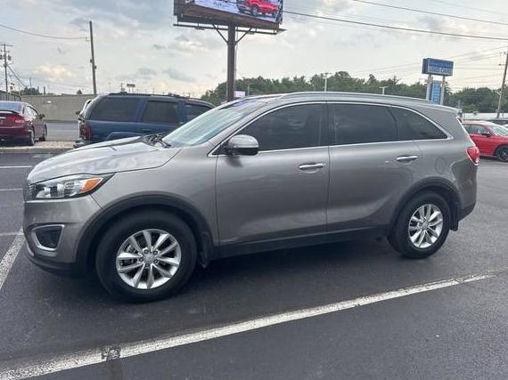 KIA SORENTO 2017 5XYPGDA35HG281731 image