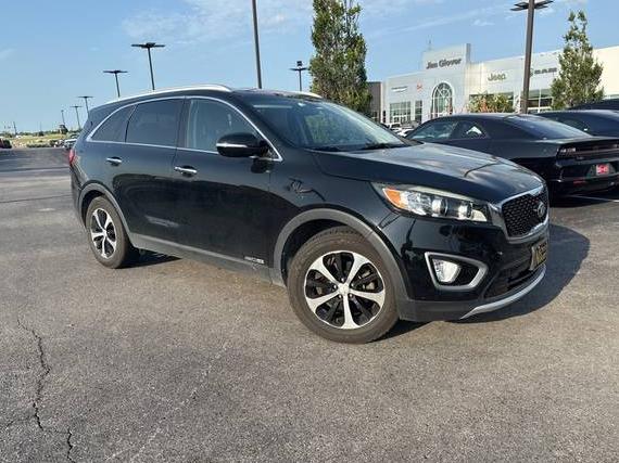 KIA SORENTO 2017 5XYPHDA50HG294238 image