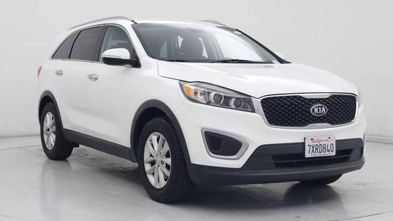 KIA SORENTO 2017 5XYPG4A39HG330218 image