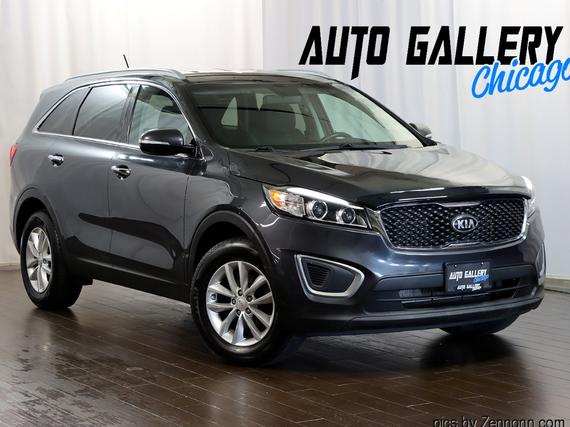KIA SORENTO 2017 5XYPG4A32HG285994 image KIA SORENTO 2017 5XYPG4A32HG285994 image