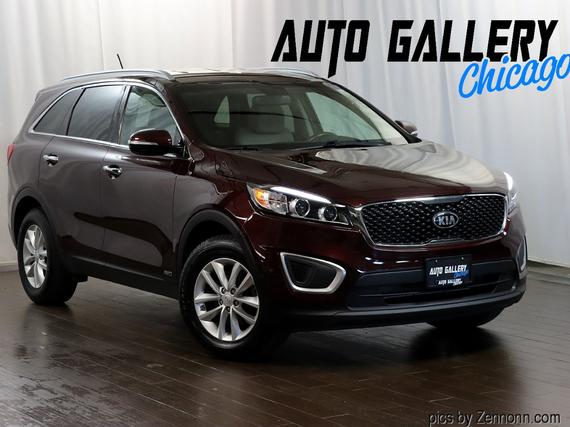 KIA SORENTO 2017 5XYPGDA30HG254131 image