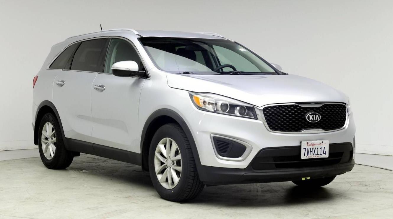 KIA SORENTO 2017 5XYPG4A5XHG239461 image