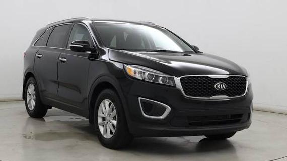 KIA SORENTO 2017 5XYPG4A35HG322004 image
