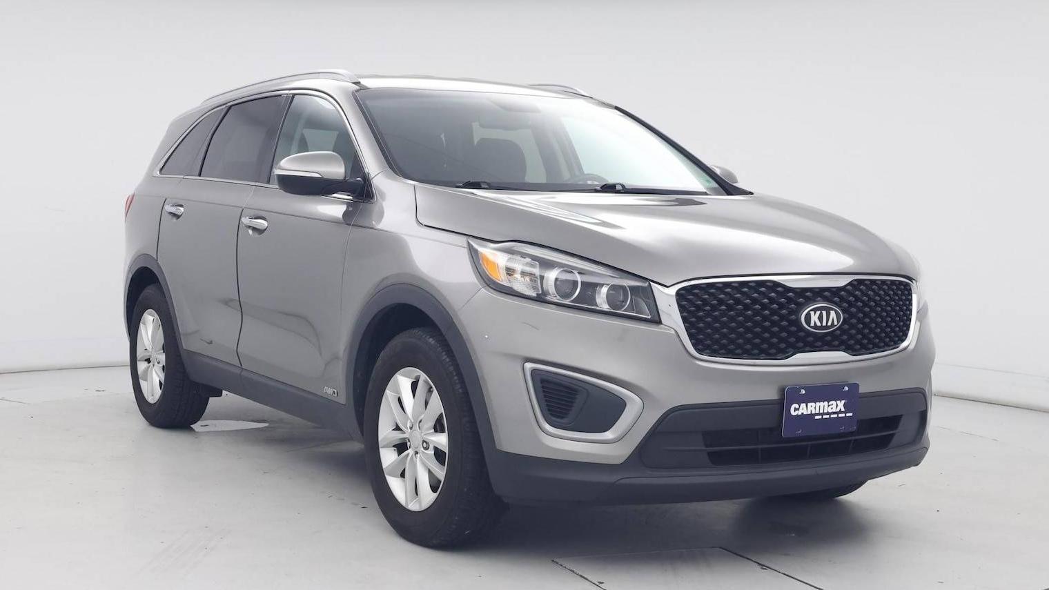 KIA SORENTO 2017 5XYPGDA34HG245416 image