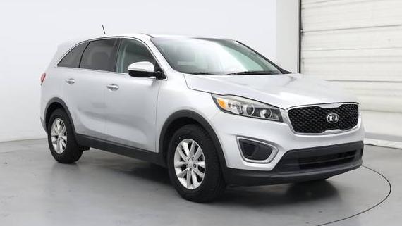 KIA SORENTO 2017 5XYPG4A32HG261565 image