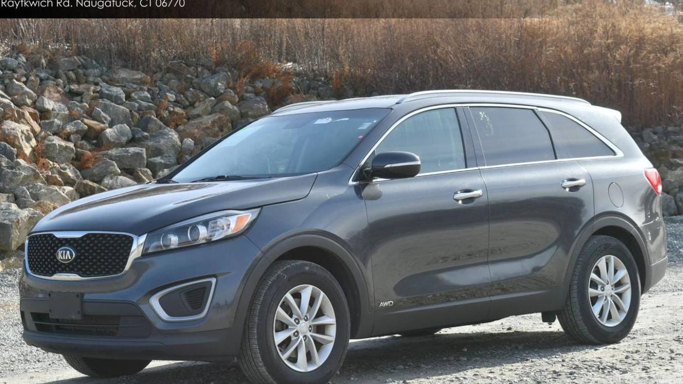 KIA SORENTO 2017 5XYPGDA35HG329258 image