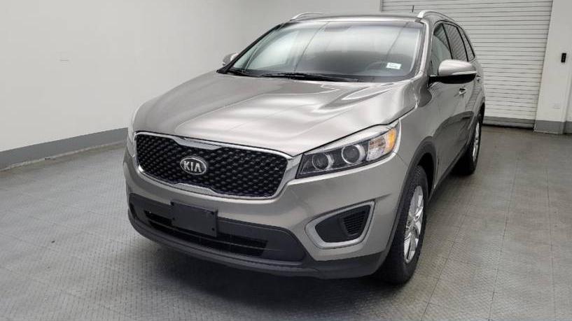 KIA SORENTO 2017 5XYPGDA50HG189976 image