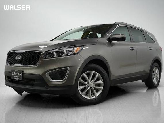 KIA SORENTO 2017 5XYPG4A30HG324520 image KIA SORENTO 2017 5XYPG4A30HG324520 image