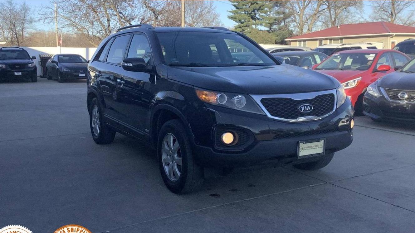 KIA SORENTO 2012 5XYKTCA67CG284021 image