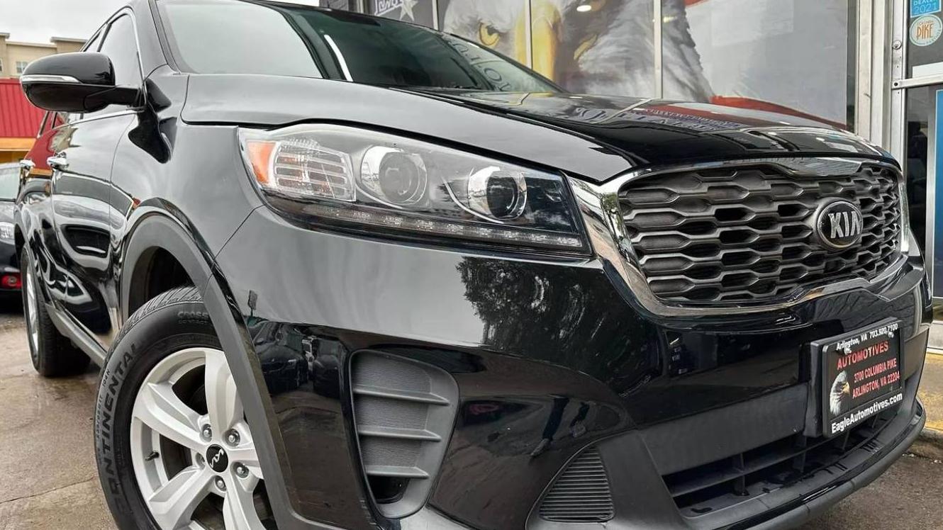 KIA SORENTO 2020 5XYPG4A34LG672409 image