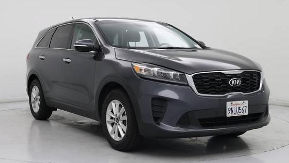 KIA SORENTO 2020 5XYPG4A32LG680069 image