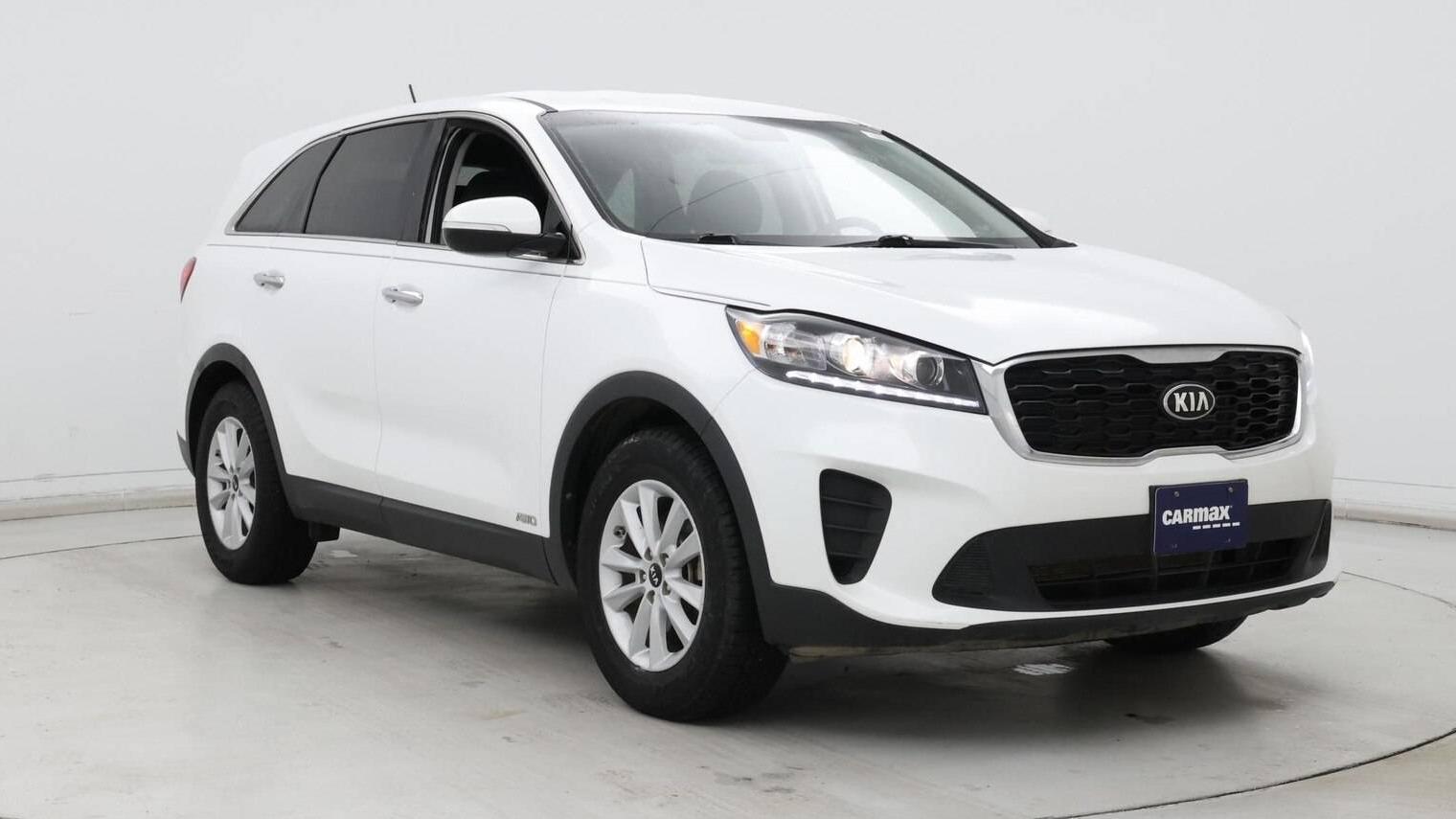 KIA SORENTO 2020 5XYPGDA39LG651832 image