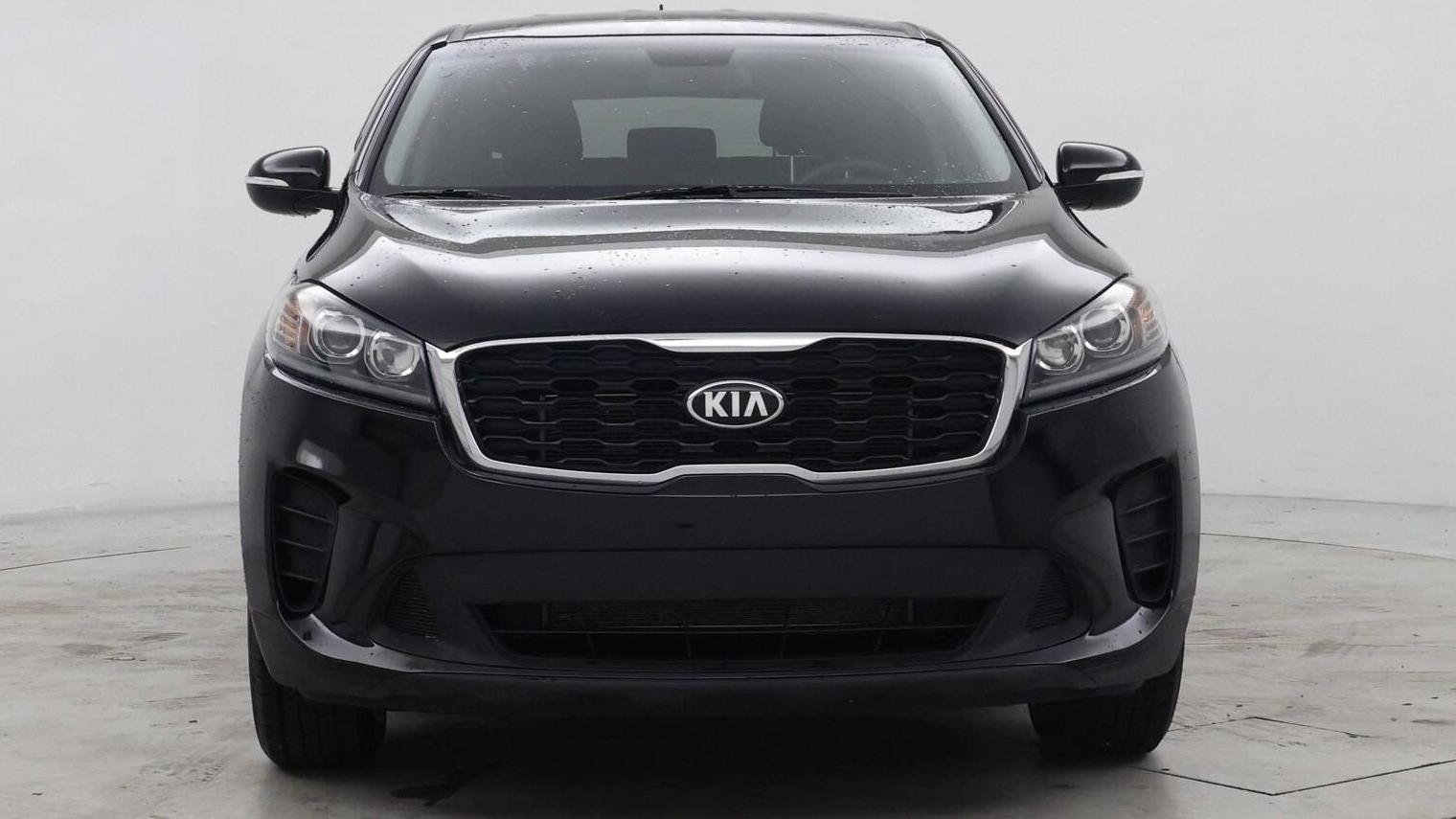 KIA SORENTO 2020 5XYPG4A33LG711524 image