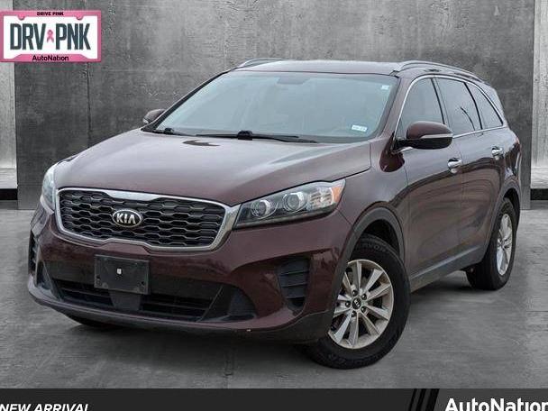 KIA SORENTO 2020 5XYPG4A34LG652807 image