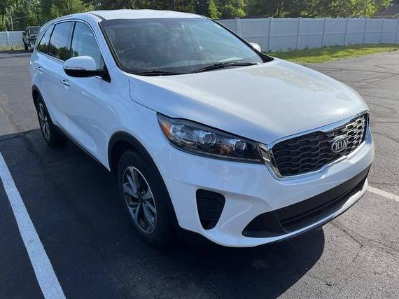 KIA SORENTO 2020 5XYPG4A56LG668413 image