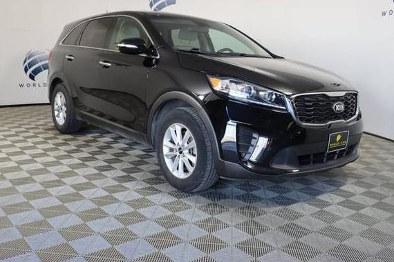 KIA SORENTO 2020 5XYPG4A32LG704919 image KIA SORENTO 2020 5XYPG4A32LG704919 image