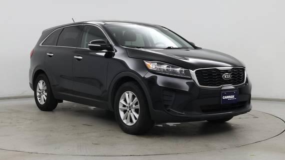 KIA SORENTO 2020 5XYPG4A32LG711773 image